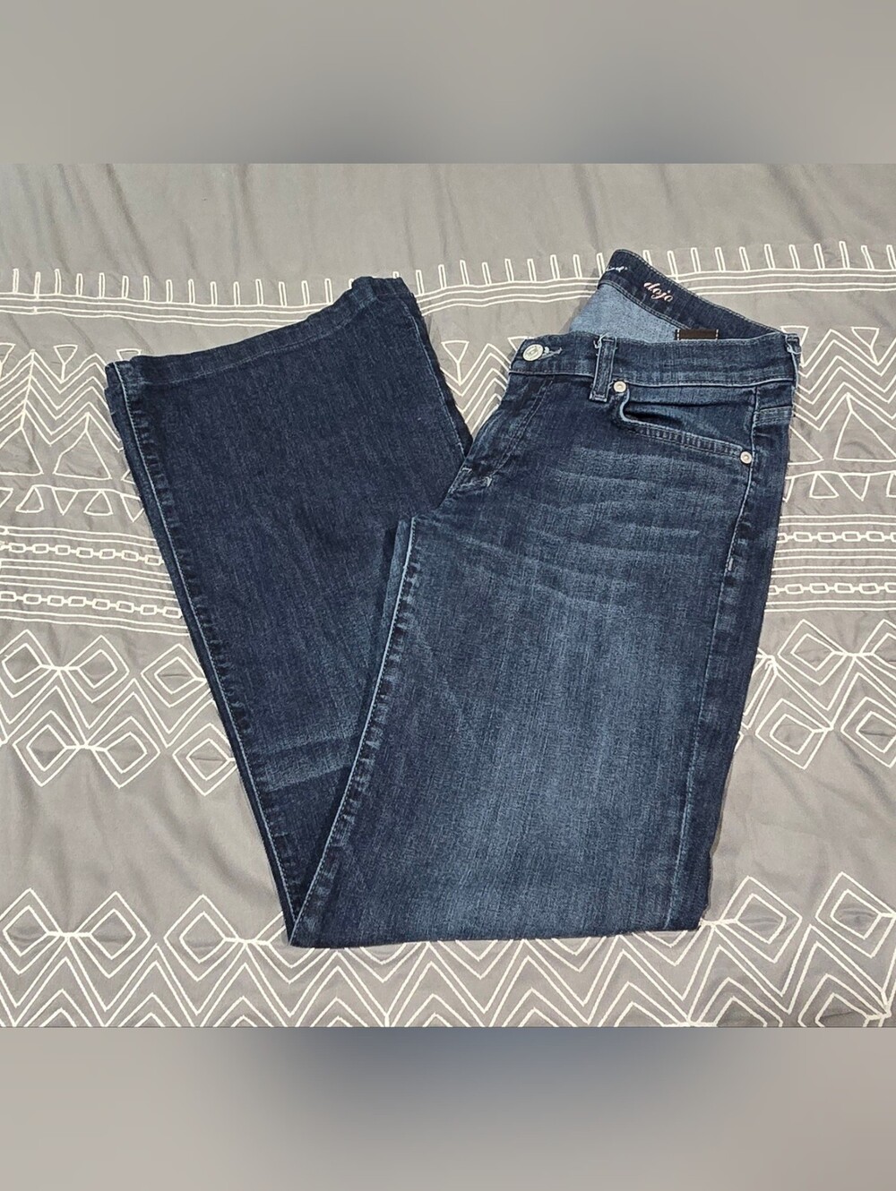 7 For All Mankind Dojo Flare Jeans Size 27